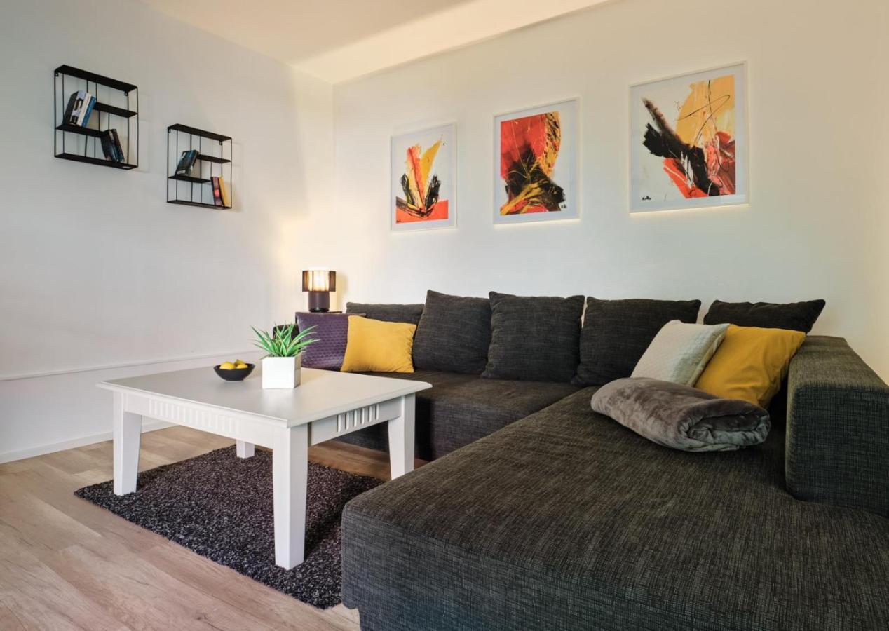 Tilda & Toni Ferienhaus Villa Oslip Exteriör bild