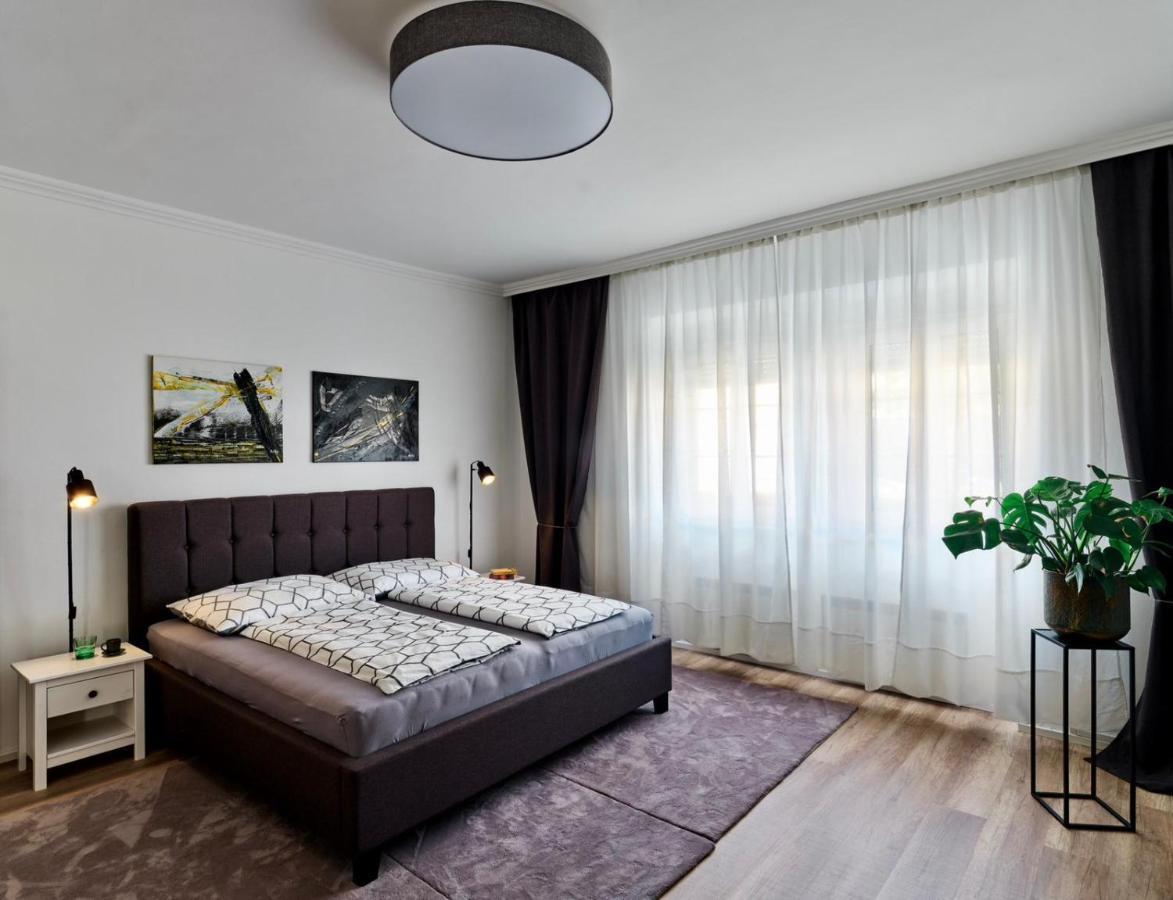 Tilda & Toni Ferienhaus Villa Oslip Exteriör bild