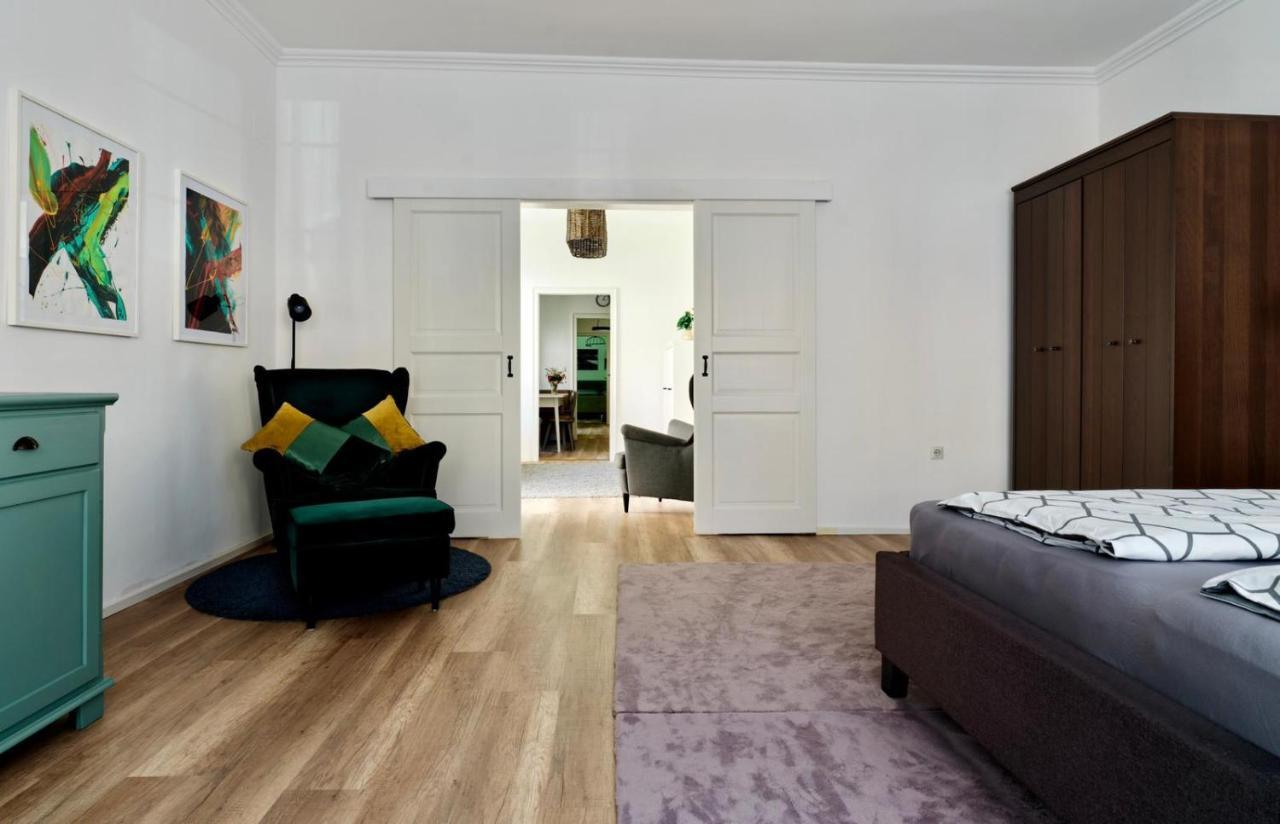 Tilda & Toni Ferienhaus Villa Oslip Exteriör bild